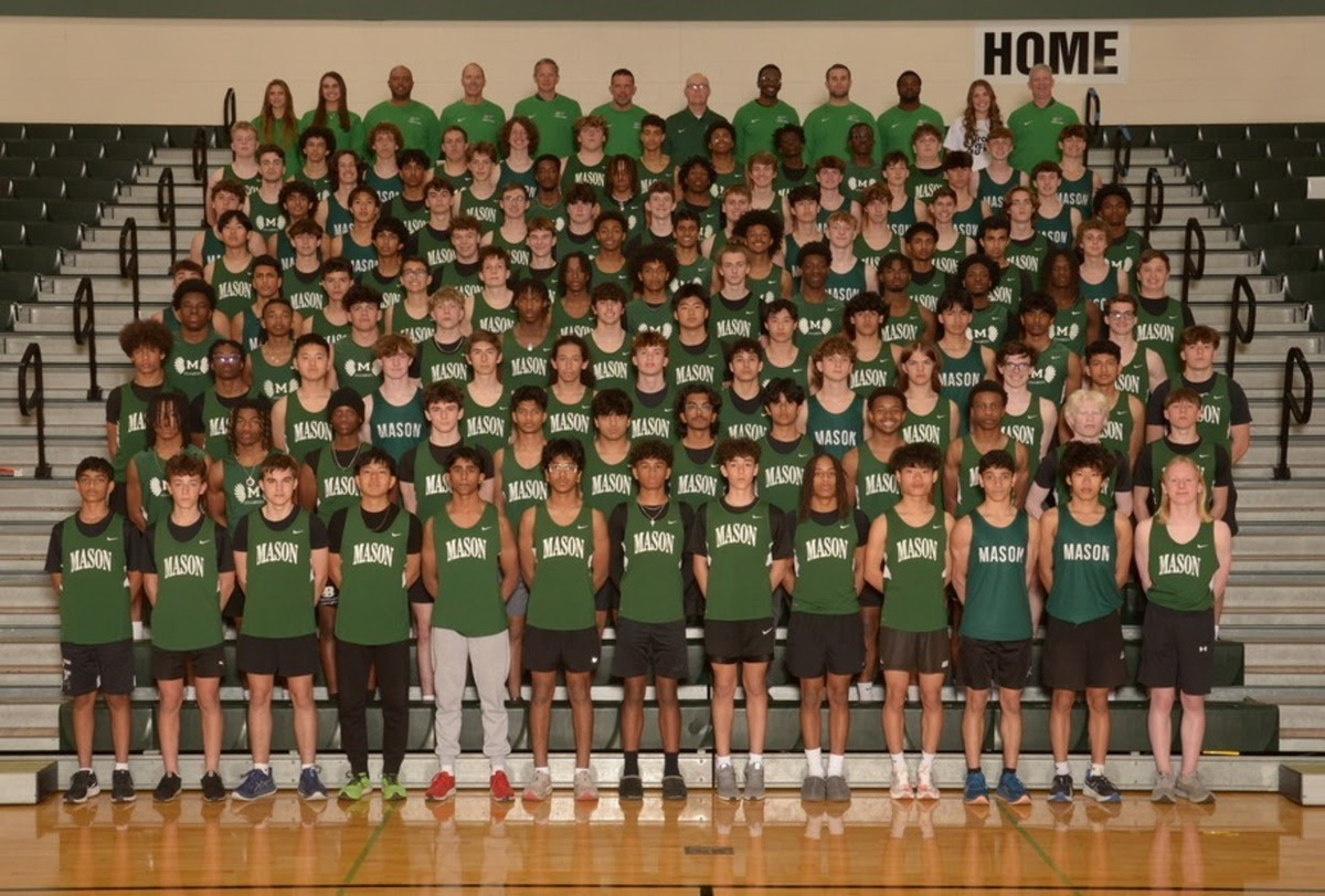 El Caporal proudly congratulates the Mason Comets Varsity Boys Track & Field Team on being named this week’s Team of the Week!